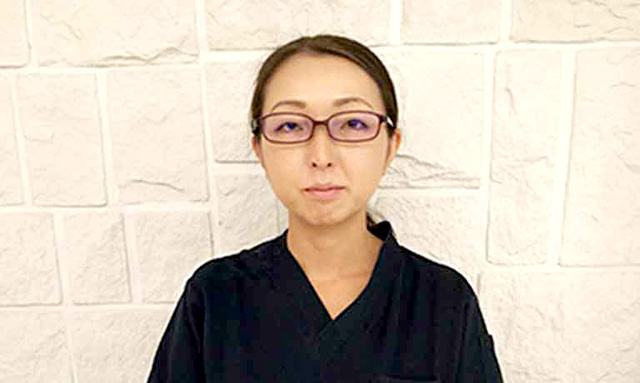 女性歯科医師がいます